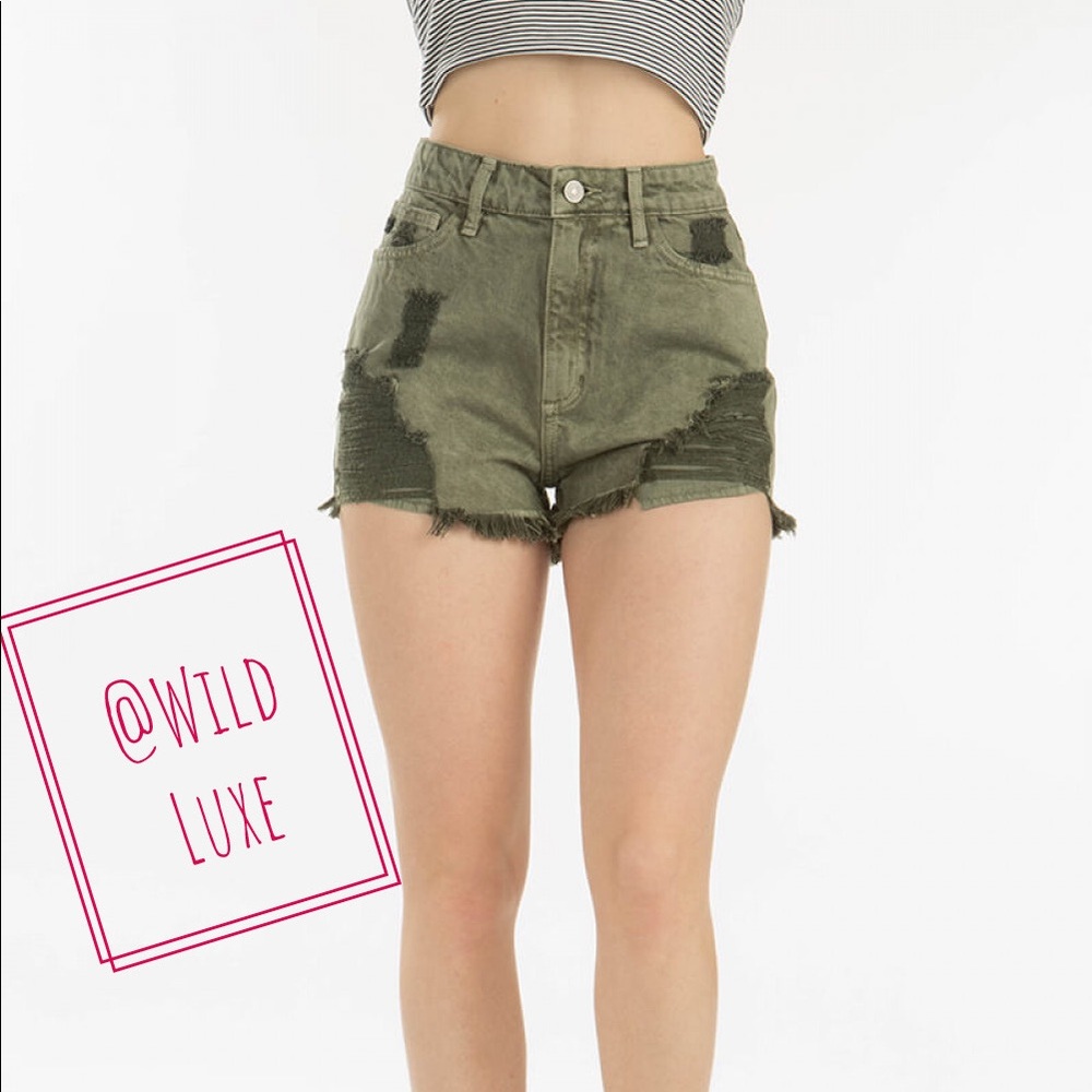 Avery Olive Distressed Shorts - Picture 4 of 7